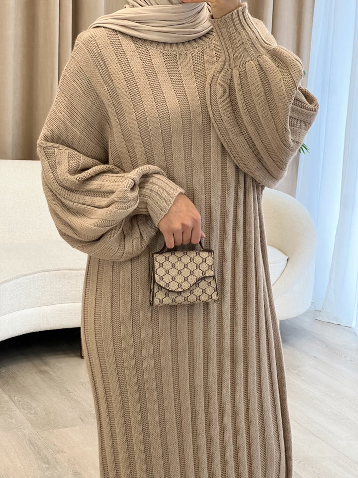 Liv Pulloverkleid in Taupe