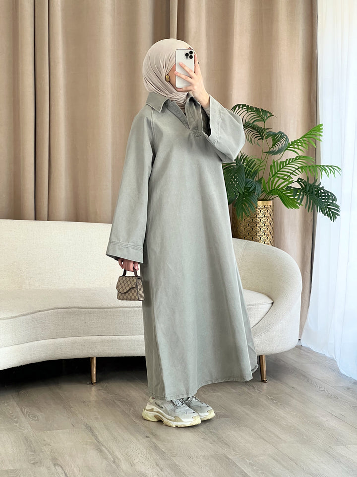 Zaynab Jeans Kleid in Grau