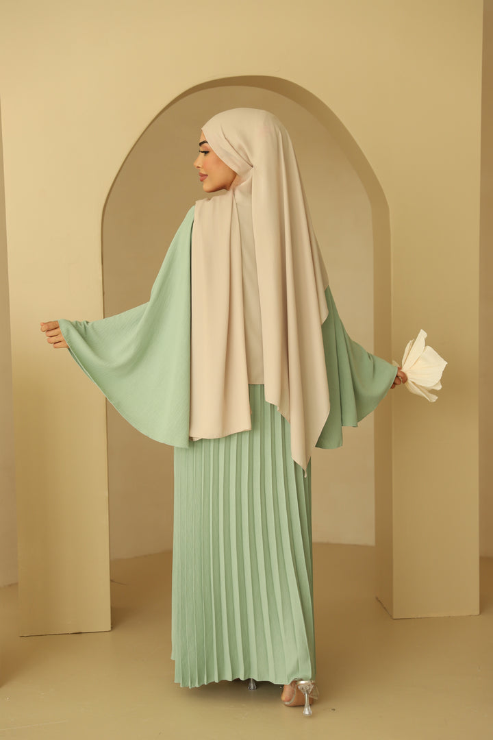 Bloom Plissee Abaya mit Trompetenärmeln in Mint